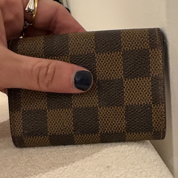 Louis Vuitton Wallet Authentic - Picture 11 of 11